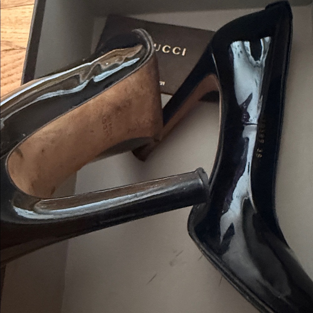 Gucci Heels - Picture 10 of 10